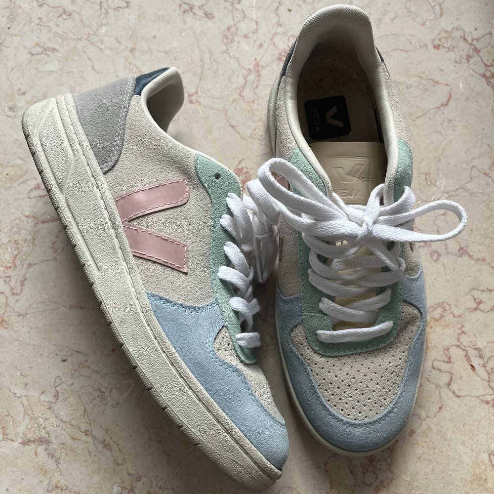 Veja pastel sneakers in size 37 - Multicolor V-10 Sneakers